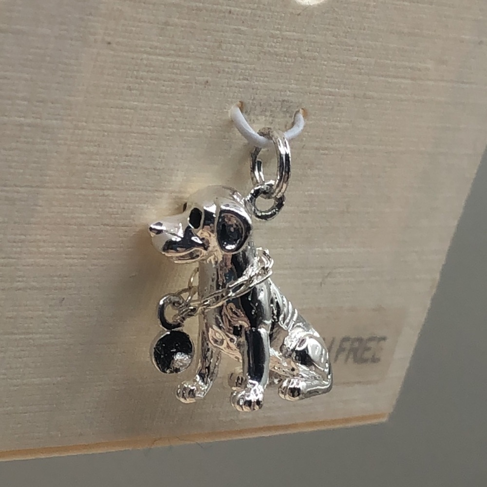 New old stock solid sterling silve 925 dog charm tarnish free, rhodium plated.